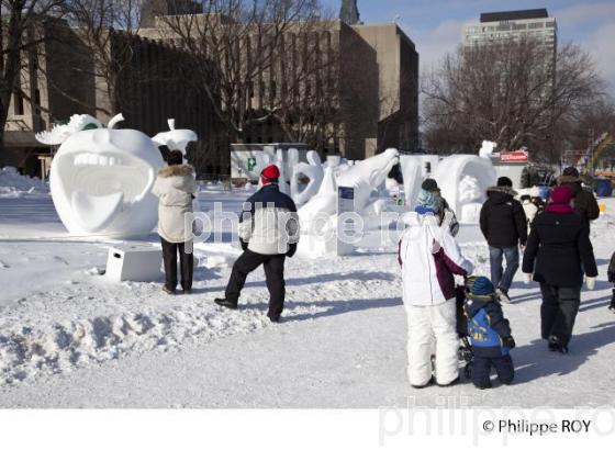 CONCOURS DE SCULPTURE SUR NEIGE, CARNAVAL DE QUEBEC (CA001236.jpg)