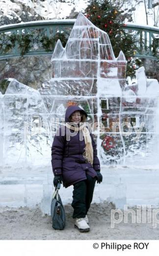 SCULPTURE SUR GLACE, VILLE DE QUEBEC (CA001712.jpg)
