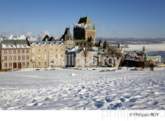 VILLE DE QUEBEC SOUS LA NEIGE (CA001720.jpg)