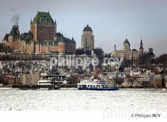 VILLE DE QUEBEC ET LE FLEUVE SAINT LAURENT EN HIVER (CA001940.jpg)