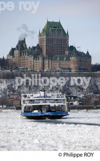 VILLE DE QUEBEC ET LE FLEUVE SAINT LAURENT EN HIVER (CA002002.jpg)