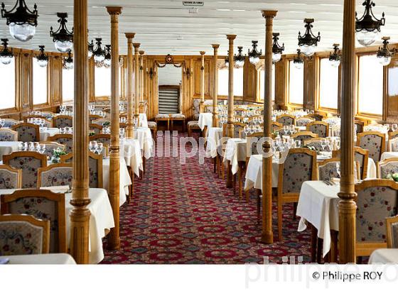 SALLE A MANGER, BATEAU BELLE EPOQUE, LAC LEMAN (CH001540.jpg)