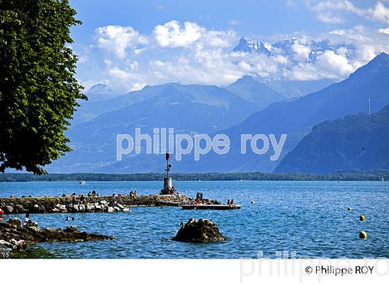 LA TOUR DE PEILZ, VEVEY, LAC LEMAN, SUISSE (CH001918.jpg)