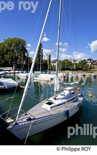 PORT DE PLAISANCE DE LA TOUR DE PEILZ, VEVEY, SUISSE (CH001922.jpg)