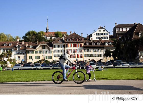 VILLE ET LAC DE MORAT, CANTON DE FRIBOURG, SUISSE (CH002136.jpg)