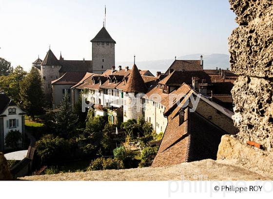 VILLE DE MORAT, CANTON DE FRIBOURG, SUISSE (CH002218.jpg)