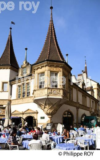 VILLE DE NEUCHATEL, CANTON DE NEUCHATEL, SUISSE (CH002409.jpg)