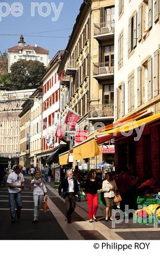 VILLE DE NEUCHATEL, CANTON DE NEUCHATEL, SUISSE (CH002523.jpg)