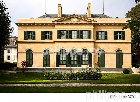 VILLE DE NEUCHATEL, CANTON DE NEUCHATEL, SUISSE (CH002609.jpg)