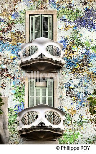 CASA BATLLO, ARCHITECTE GAUDI, STYLE MODERNISTE, BARCELONE, CATALOGNE, ESPAGNE. (ES001009.jpg)