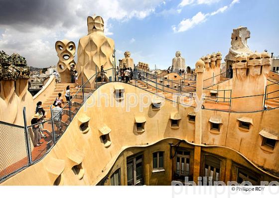 CASA MILA, PEDRERA,  ARCHITECTE GAUDI, STYLE MODERNISTE, BARCELONE, CATALOGNE, ESPAGNE. (ES001025.jpg)