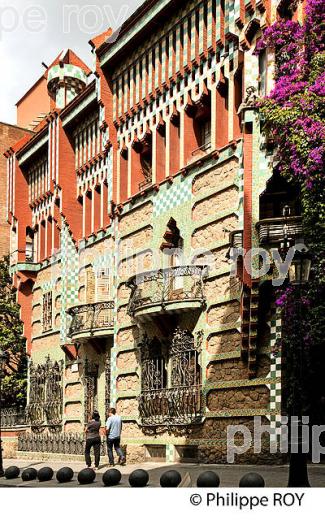 CASA VICENS,  ARCHITECTE GAUDI, STYLE MODERNISTE, BARCELONE, CATALOGNE, ESPAGNE. (ES001103.jpg)