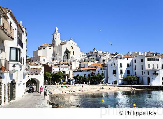 VILLAGE DE CADAQUES, COSTA BRAVA,GERONE, CATALOGNE. (ES002019.jpg)