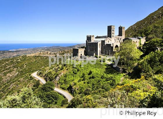 MONASTERE BENEDICTAIN DE SANT PERE DE RODES,  GERONE, CATALOGNE. (ES002227.jpg)