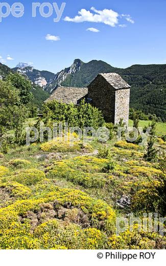 HAMEAU DE SERCUE,  RIO VELLOS, CANYON DE ANISCLO, PYRENEES ARAGONAISES, ESPAGNE. (ES02720.jpg)