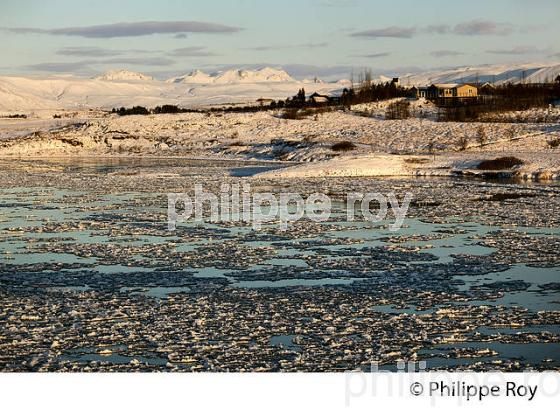 LA RIVIERE HVITA EN HIVER, SUDURLAND, ISLANDE (IS000719.jpg)