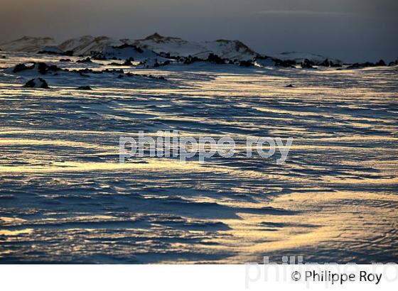 PAYSAGE D' HIVER, MASSIF  DU LANDMANNALAUGAR, SUDURLAND, ISLANDE (IS000924.jpg)