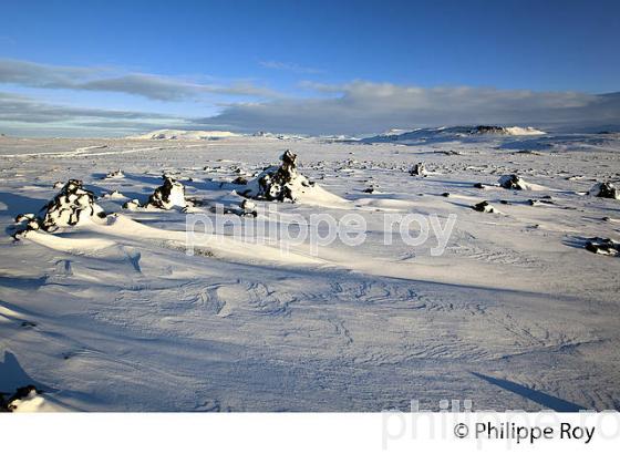 PAYSAGE D' HIVER, MASSIF  DU LANDMANNALAUGAR, SUDURLAND, ISLANDE (IS000931.jpg)