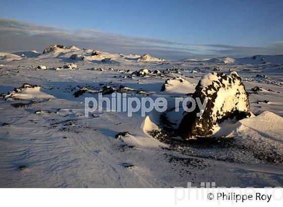 PAYSAGE D' HIVER, MASSIF  DU LANDMANNALAUGAR, SUDURLAND, ISLANDE (IS000938.jpg)