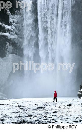 CASCADE DE DE SKOGAFOSS , SUDURLAND, ISLANDE (IS001127.jpg)