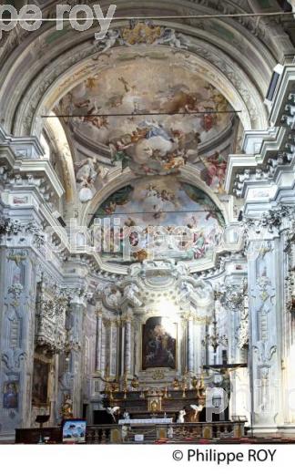 CITE MEDIEVALE DE FOSSANO,, PIEMONT,  ITALIE. (IT000604.jpg)