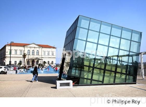 CITE MEDIEVALE DE FOSSANO,, PIEMONT,  ITALIE. (IT000613.jpg)