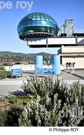 ANCIENNE USINE FIAT DE LINGOTTO,TURIN, ITALIE. (IT000724.jpg)