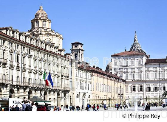 PIAZZA CASTELLO,   VIEILLE VILLE DE TURIN, ITALIE. (IT001111.jpg)