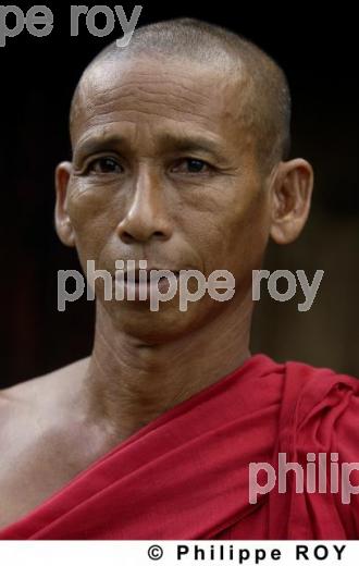 Bonze - Birmanie (MM000335.jpg)