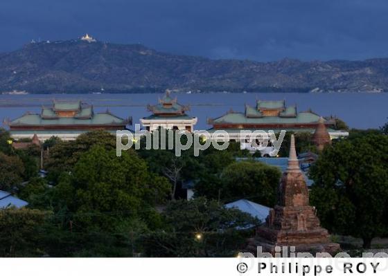 Plaine de Bagan - Birmanie (MM000432.jpg)
