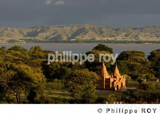 Plaine de Bagan - Birmanie (MM000505.jpg)