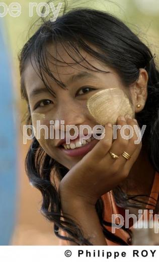Jeune fille - Birmanie (MM001236.jpg)
