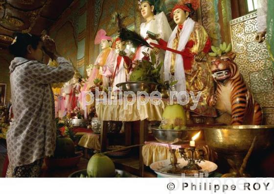 Religion bouddhiste - Birmanie (MM001524.jpg)
