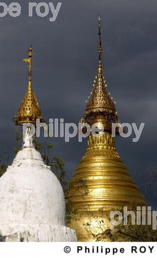 Pagode Kuthodaw - Birmanie (MM002107.jpg)