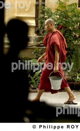 Religion bouddhiste - Birmanie (MM002314.jpg)