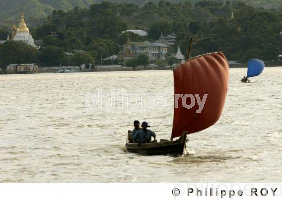 Fleuve Irrawaddy - Birmanie (MM002621.jpg)