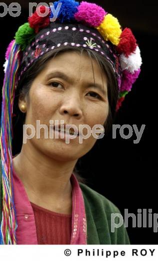 Femme - Birmanie (MM003105.jpg)