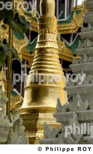 Religion bouddhiste - Birmanie (MM004227.jpg)