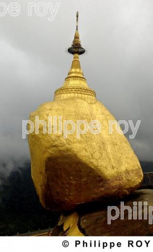 Rocher d'or - Birmanie (MM004429.jpg)