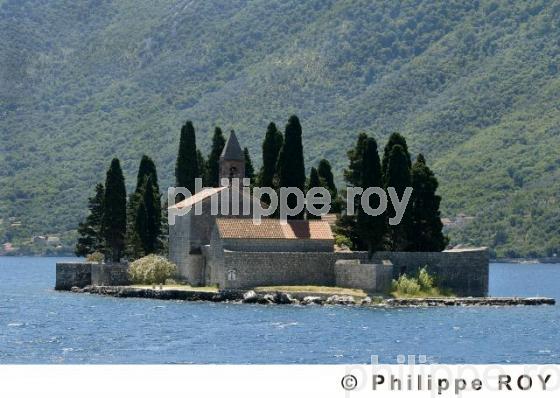 Monastre de Gospa od Skrpjela - Montenegro (YU000530.jpg)