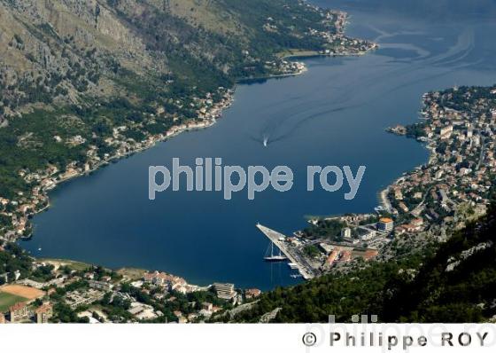 Baie de Kotor -  Montenegro (YU000829.jpg)