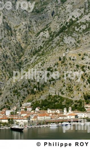 Kotor - Montenegro (YU000914.jpg)