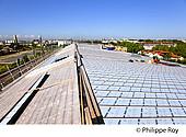 00E06003.jpg