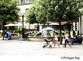 19F00303.jpg