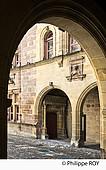 19F03139.jpg