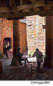 19F06140.jpg