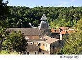 24F06521.jpg