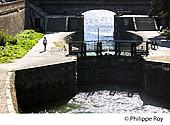 31F03108.jpg