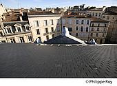 33F17135.jpg