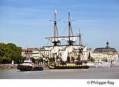 33F18406.jpg